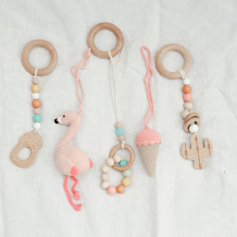 Hanging toys - flamingo